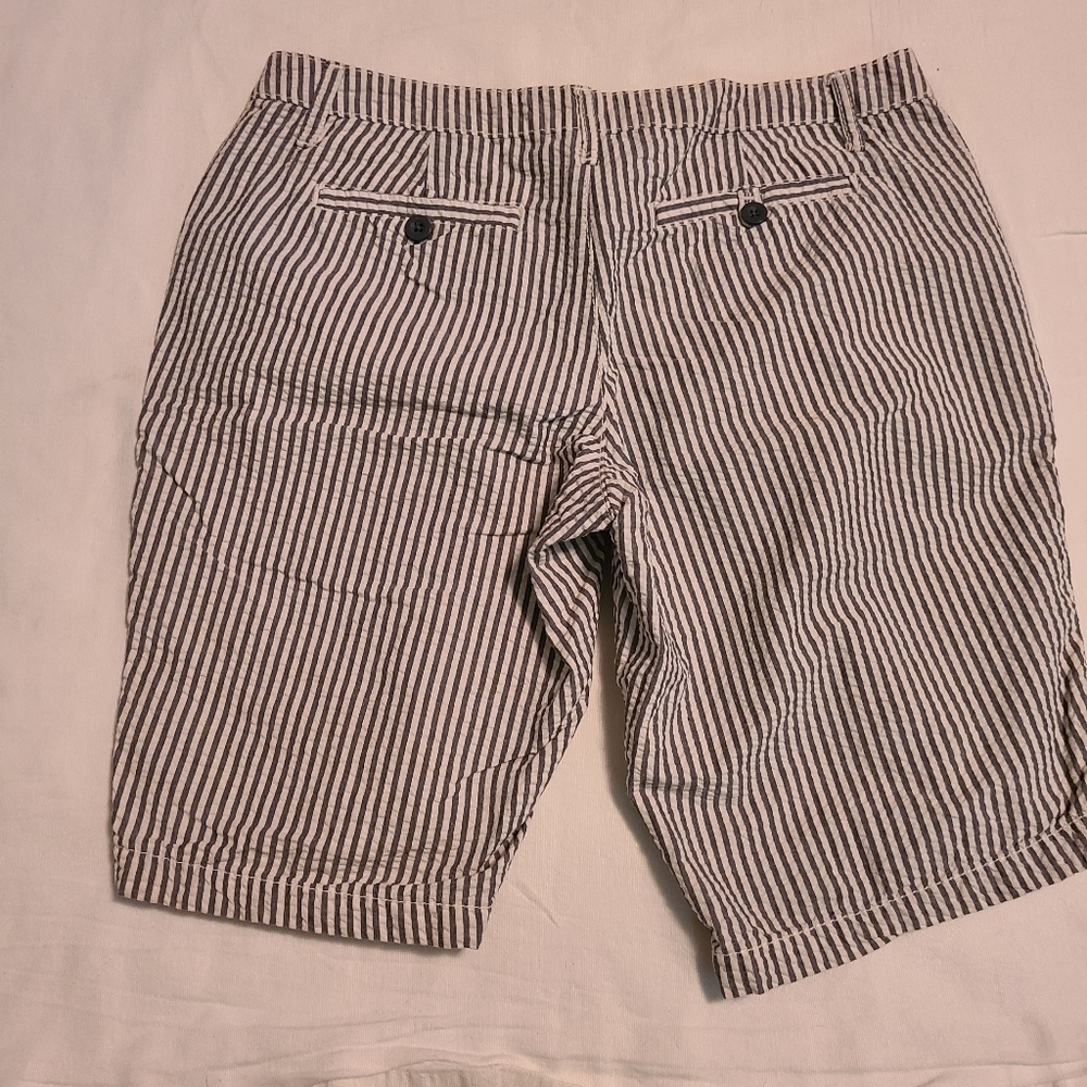 Shorts size 5 - Picture 5 of 5